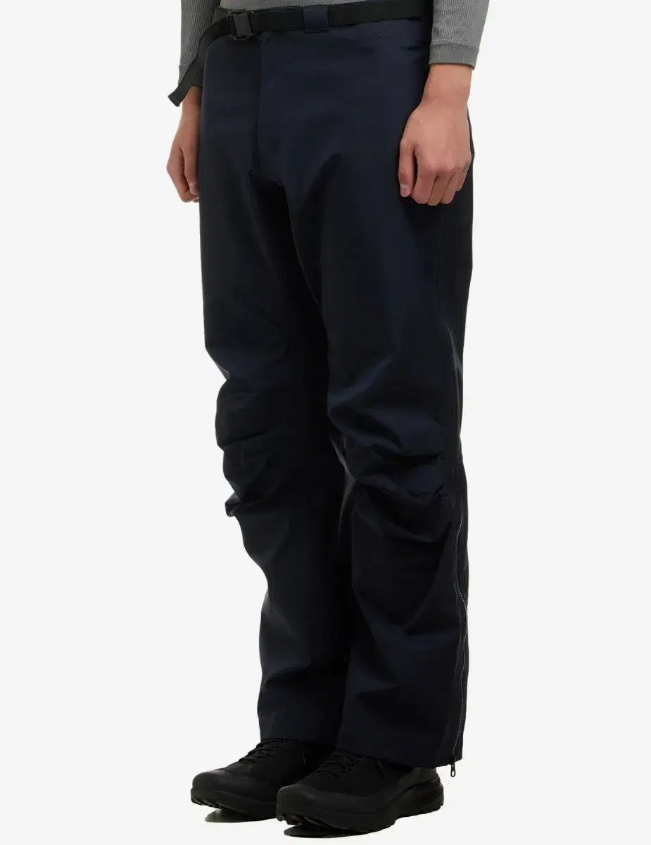 gr10k Gore-Tex 3L Venice Arc Pant Navy